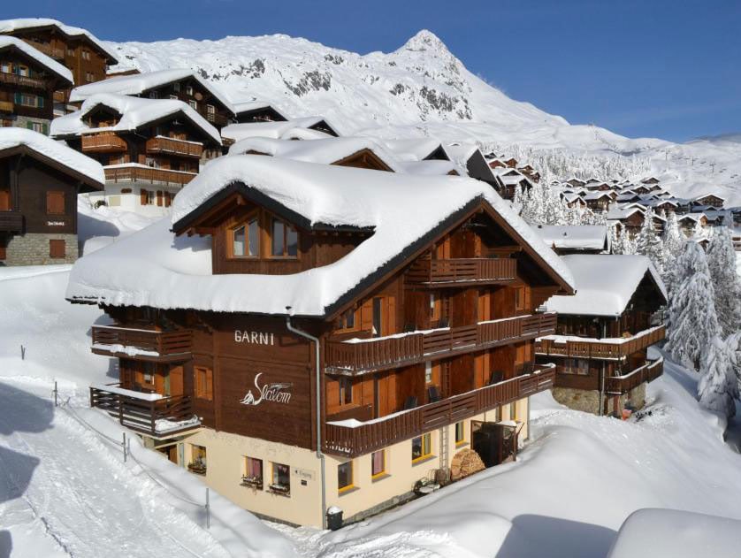 Hotel Slalom in Bettmeralp in winter surrounded by snow