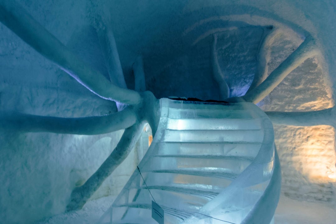 ice-stairwell-up-to-an-ice-bed