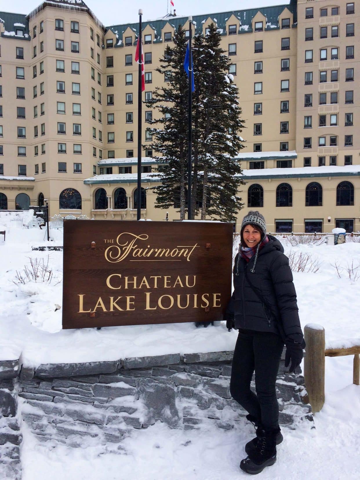 Christmas-in-Banff-Fairmont-Chateau-and shelley stood by sign