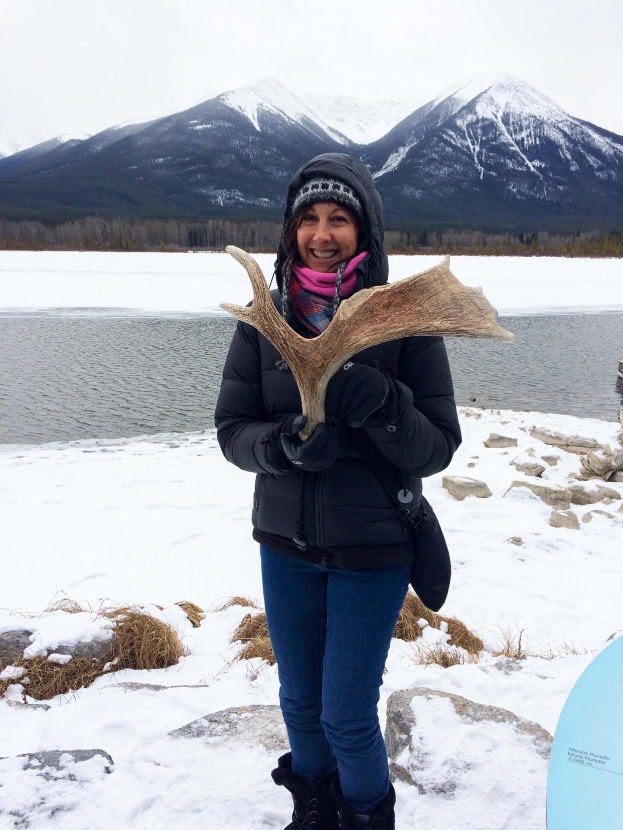 Christmas-in-Banff-Shelley-on-tour holding an antler