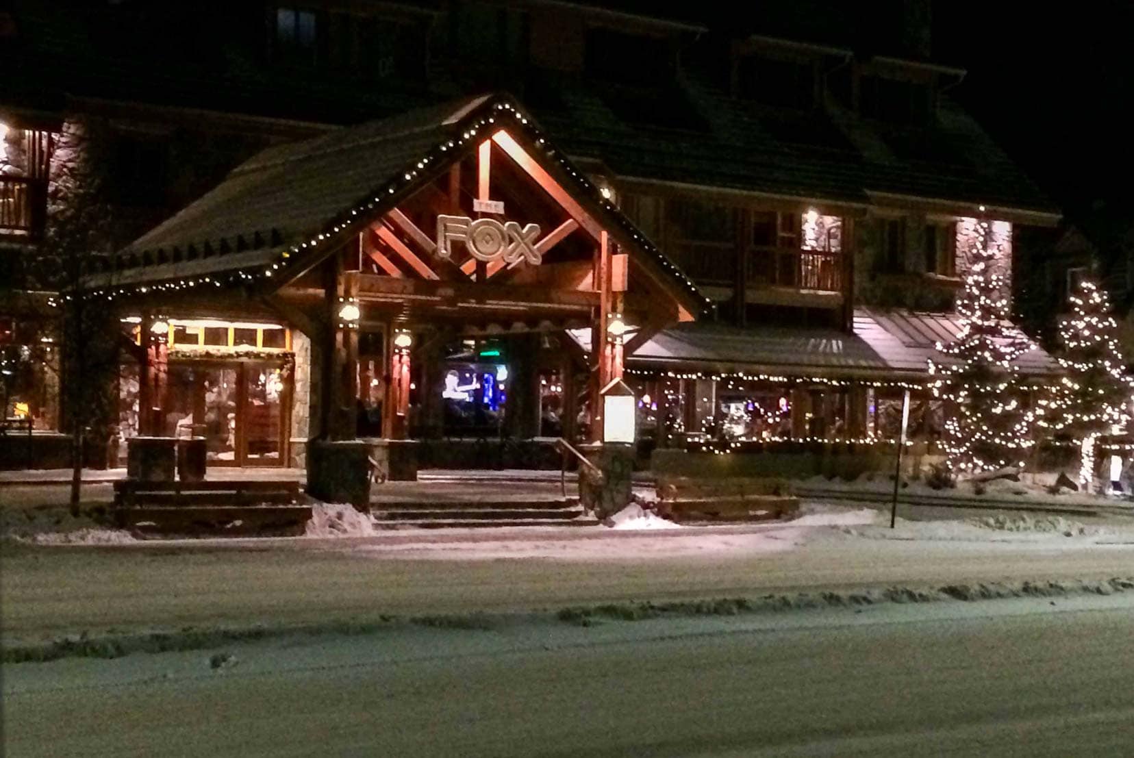 Christmas-in-banff-Fox-Suites