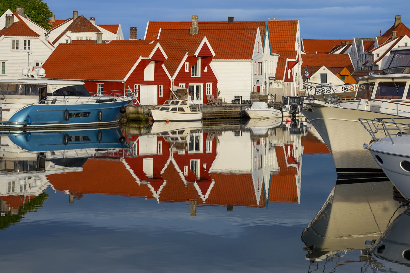 33-Best-Things-to-do-in-Skudeneshavn-and-Karmoy-_reflections-in-skudes