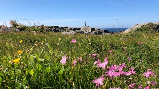 The cross of Ferkingstad Fisherman Memorial