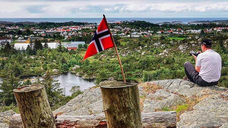 Lars overlooking Skudeneshavn