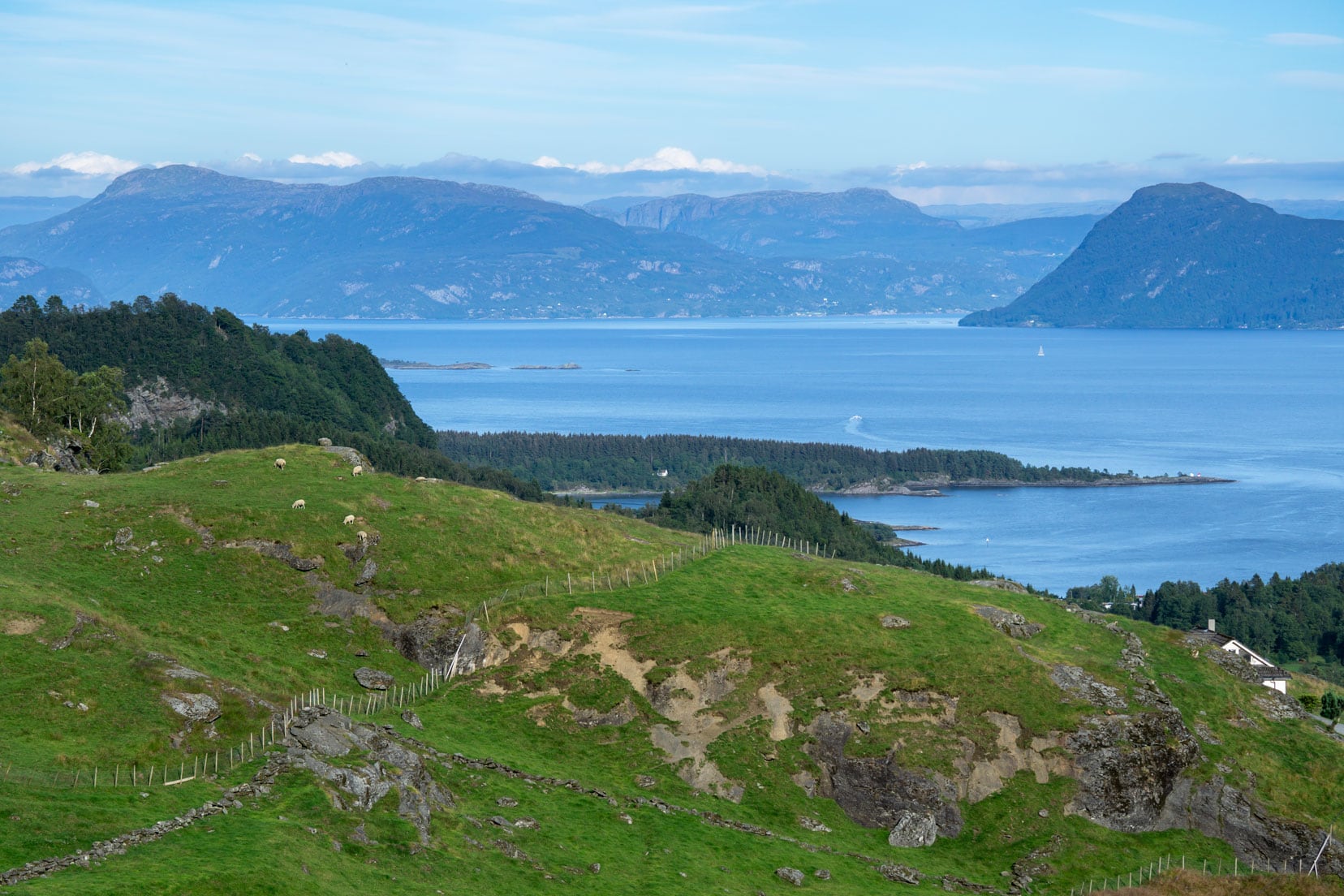 Himakana_views-over-bokna-fjord