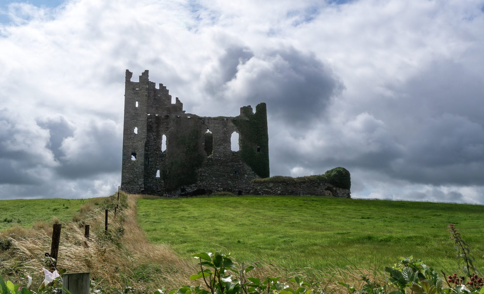 Ballycarbery-Castle