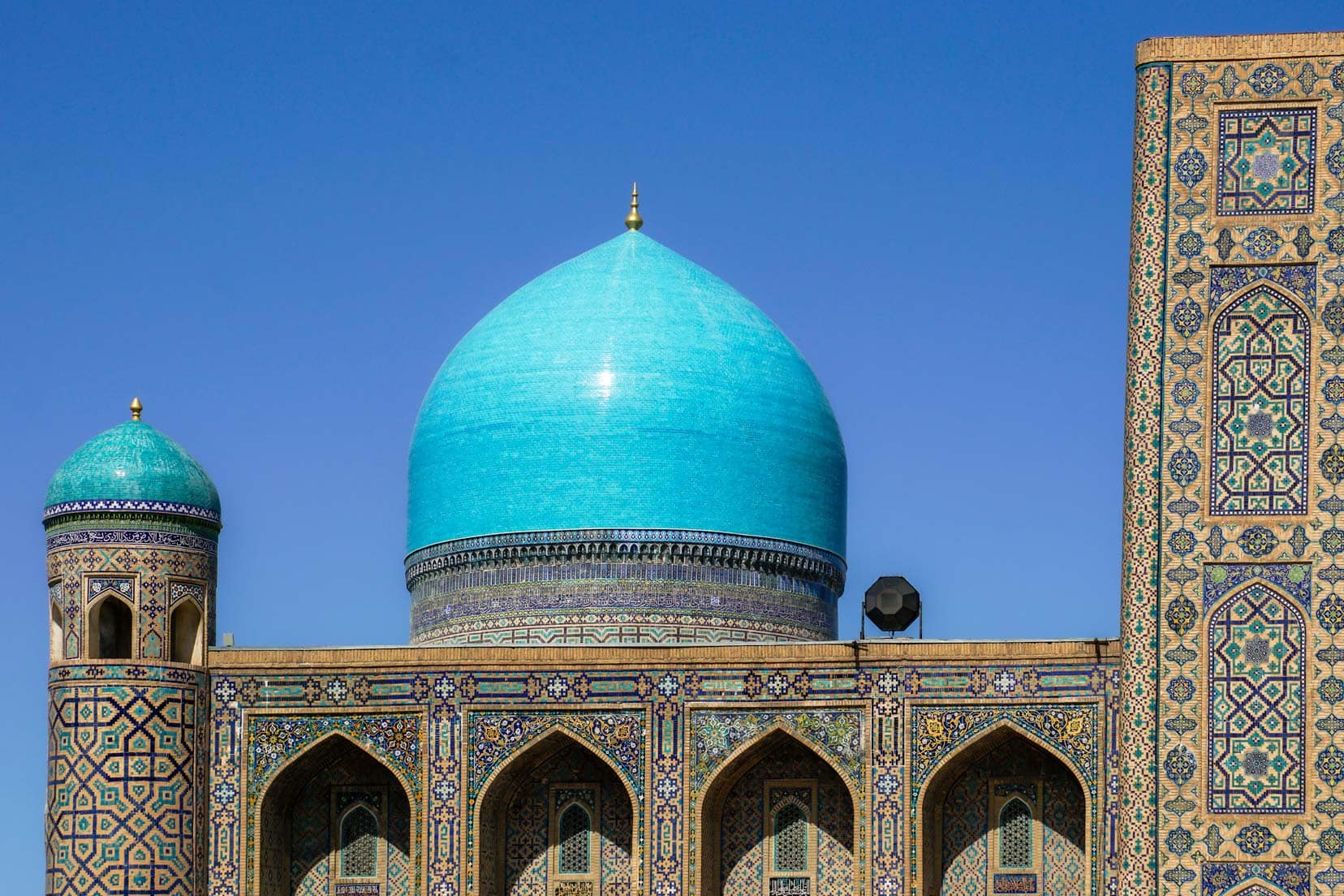 Uzbek_Madrasah