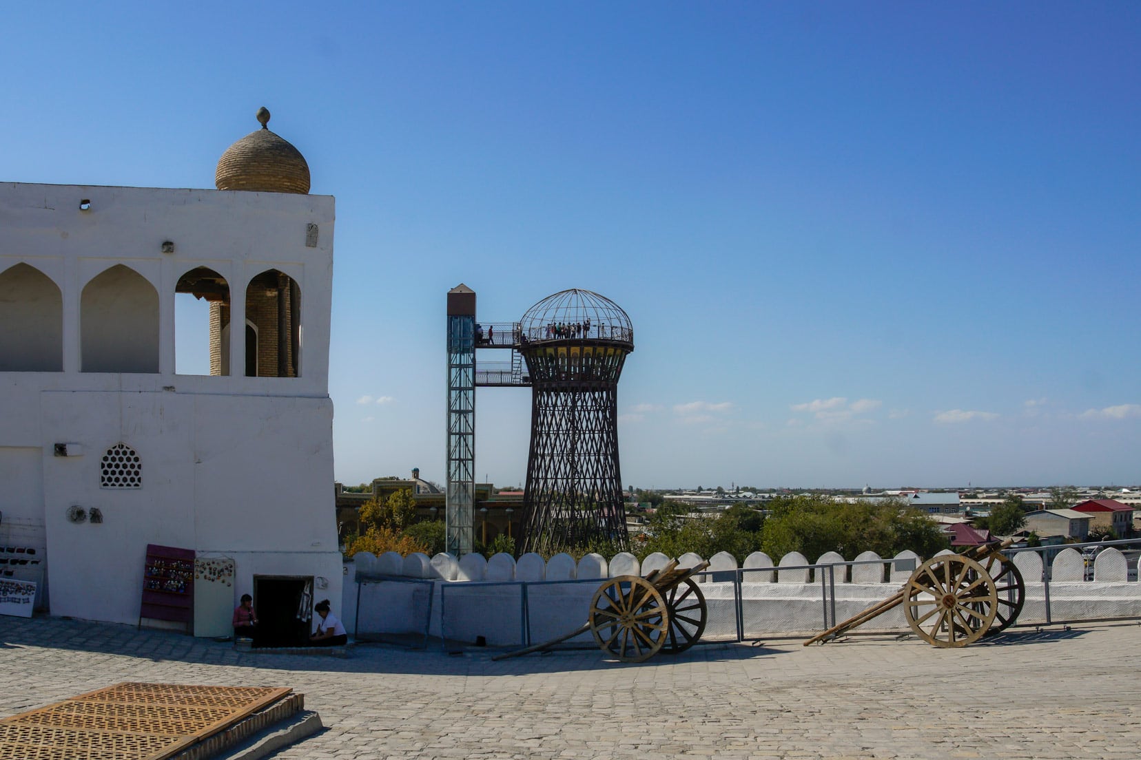 Sukhov observation-Tower-seen-from-the-ark,-Bukhara