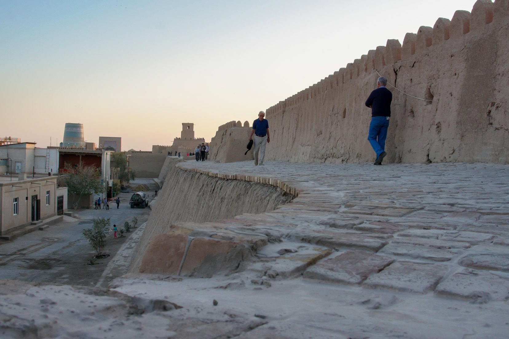 Khiva_Itchan-Kala-walls