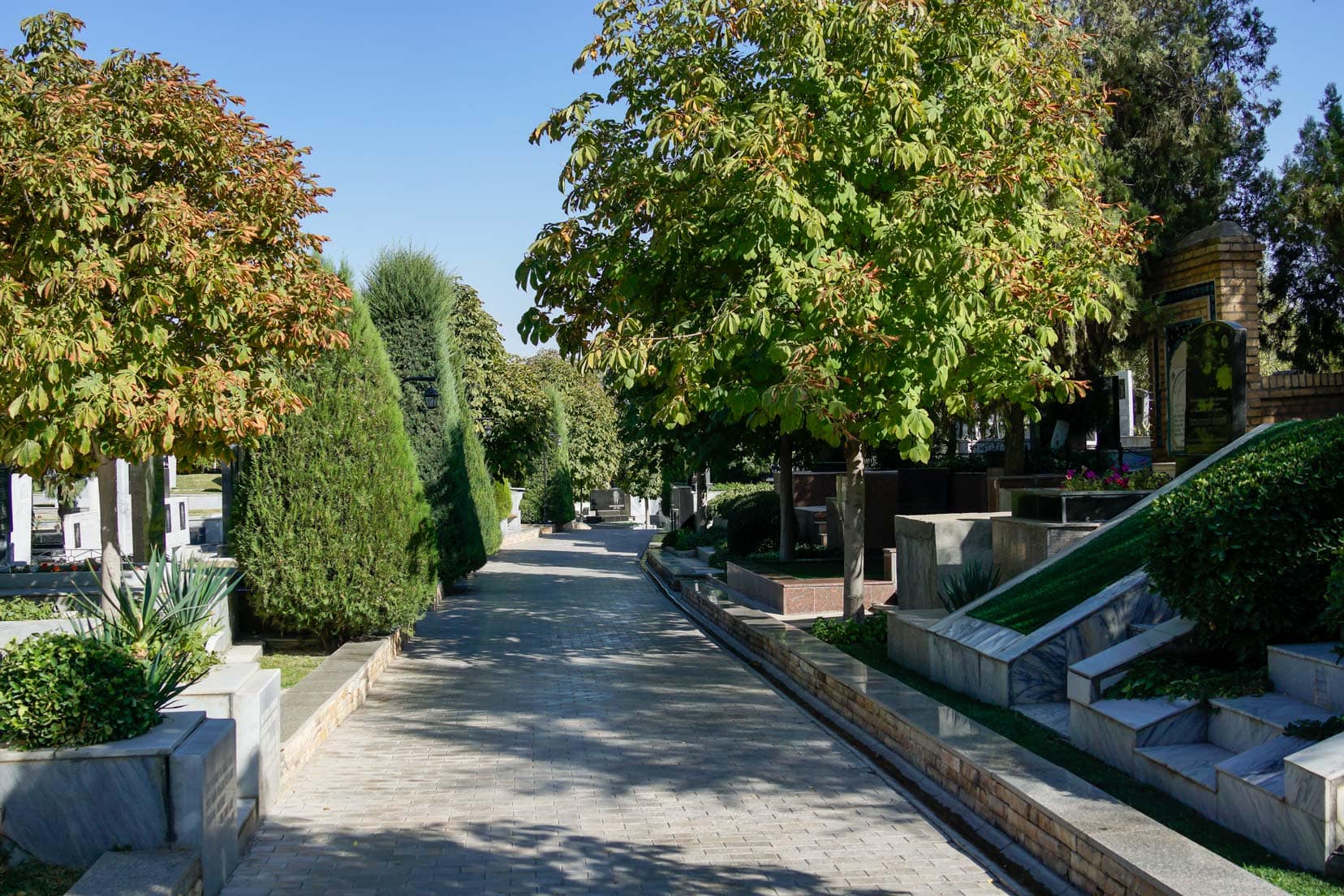 Shah-i-Zinda-cemetery_1,-Samarkand