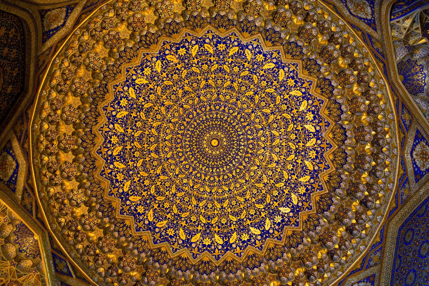 Ulughbel-madrasah-motif,-Samakand