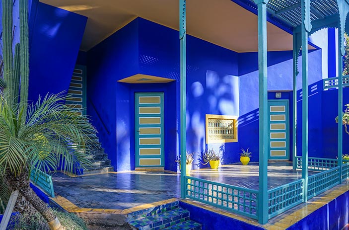 Majorelle blue and green coloured home