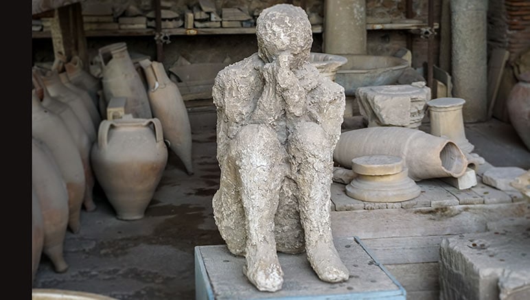 Body that was found in the pompeii ruins