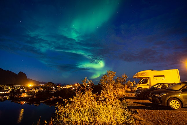 Northern Lights Lofoten at Reine carpark