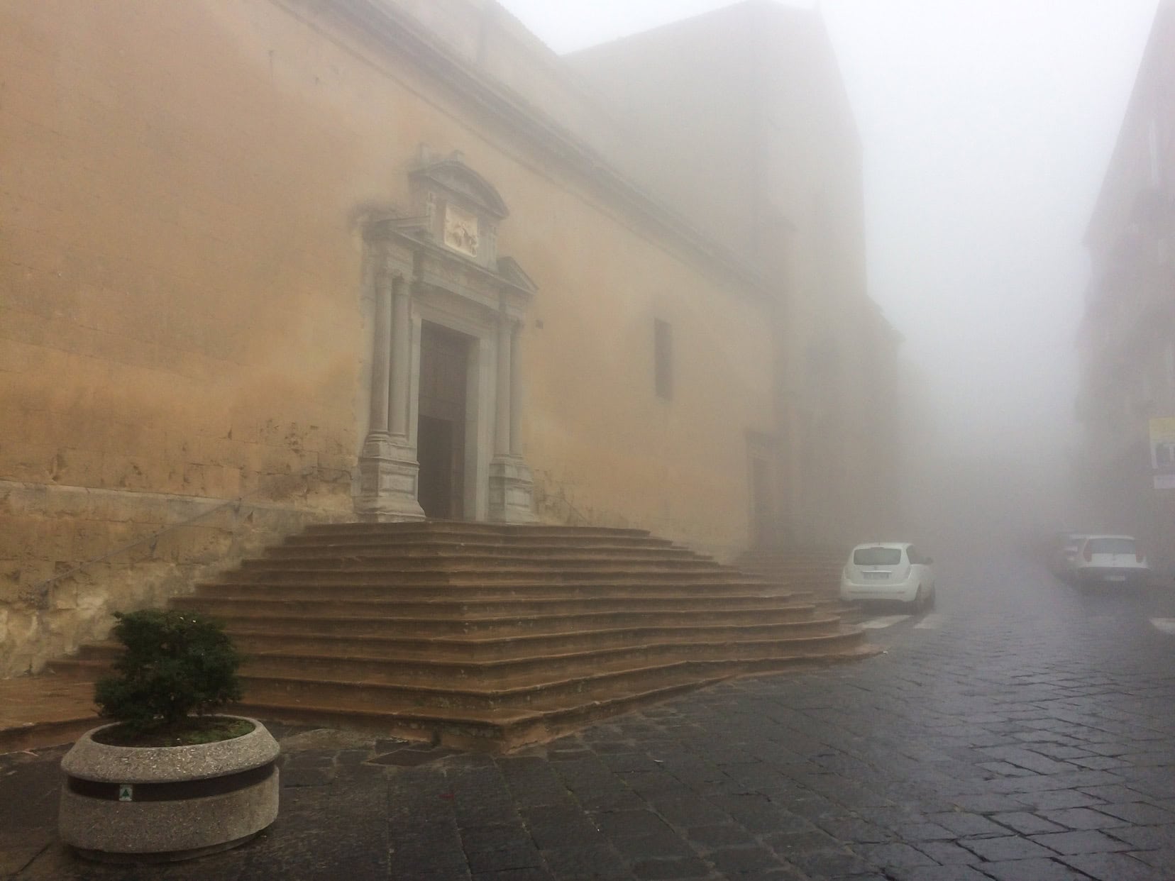 cathedral-of-enna-in-fog