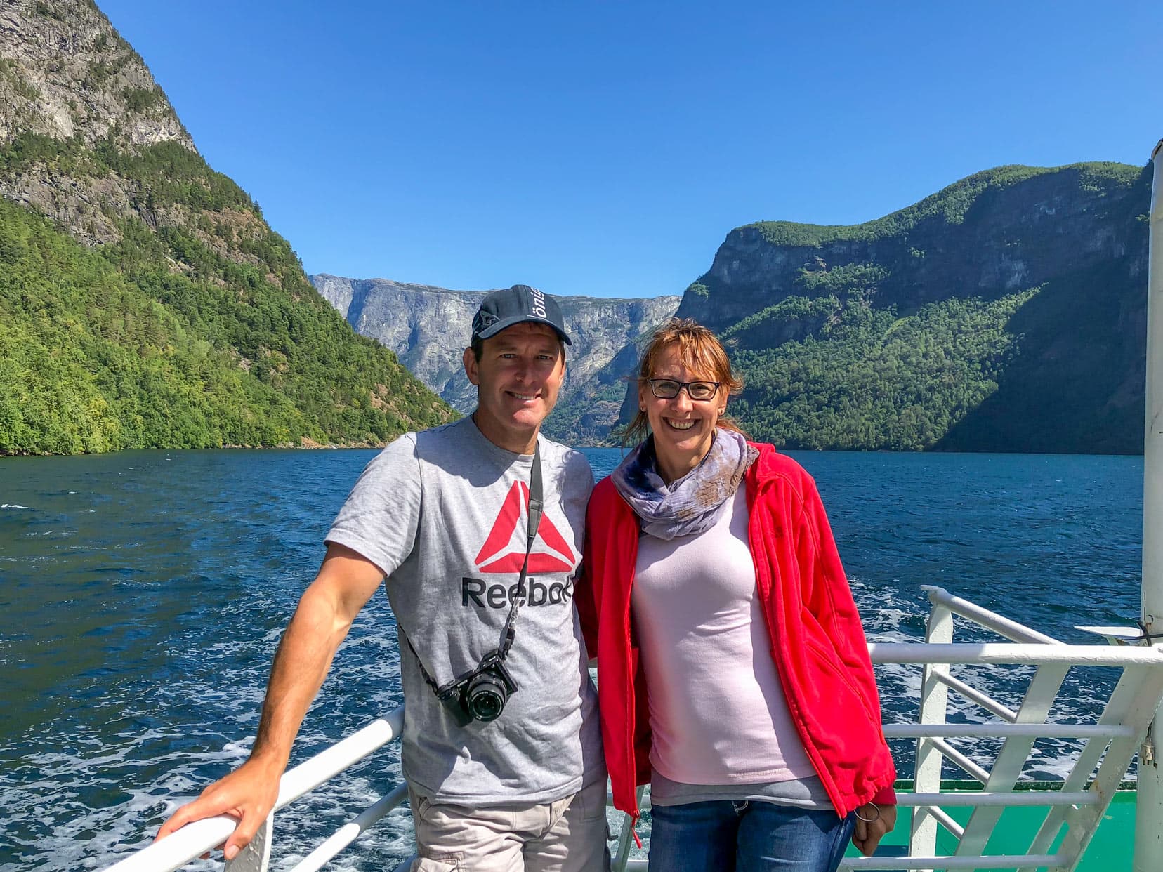Nærøyfjord-cruise,-Norway-2-week-itinerary