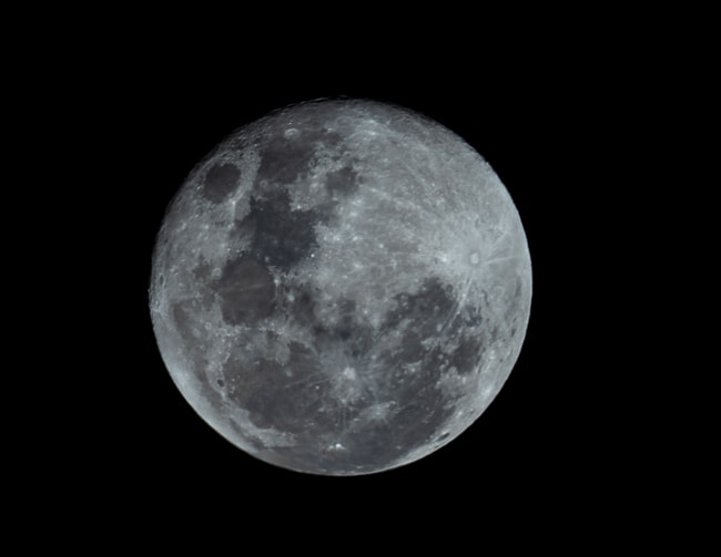 sony a6000 moon pictures