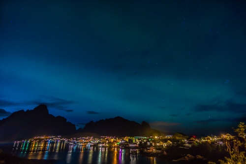 Northern lights seen from Reine, Lofoten