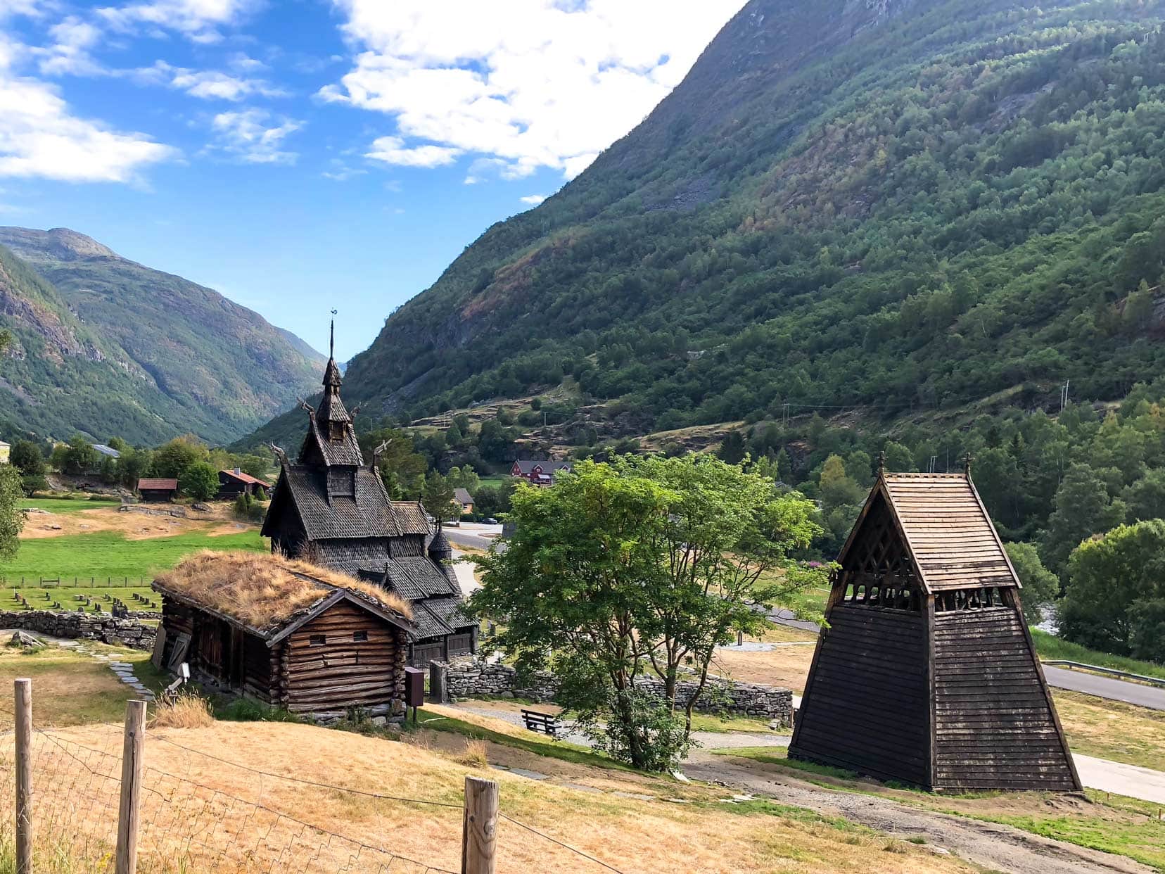 Stave-church_borgund-and-bell-tower-