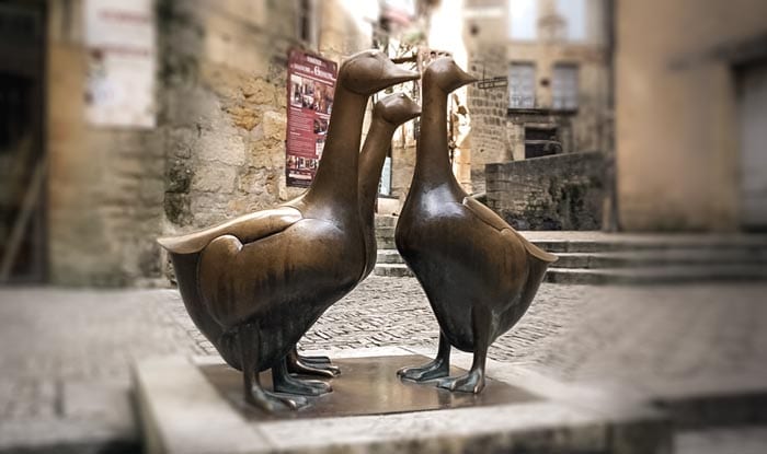 French-Geese-Statue