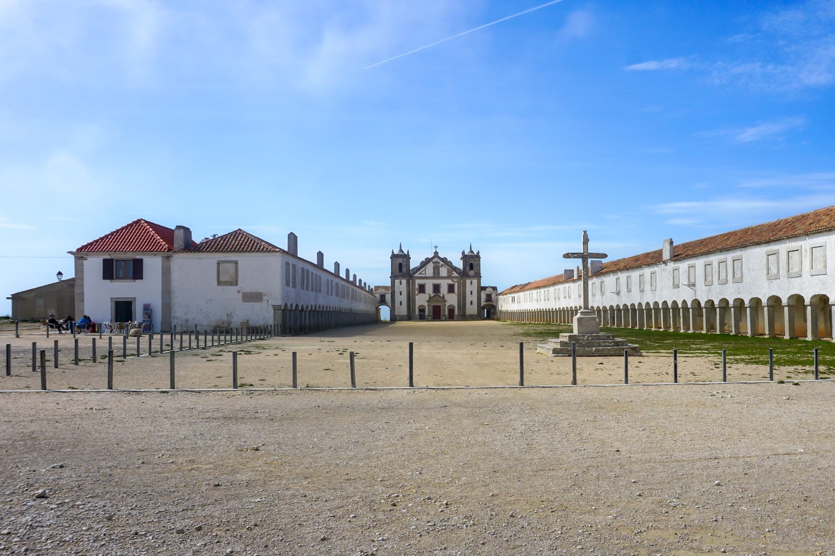 Cabo-Espichel_church,-accommodation,-cross-and-cafe