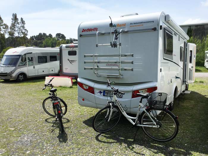 motorhome-and-bikes