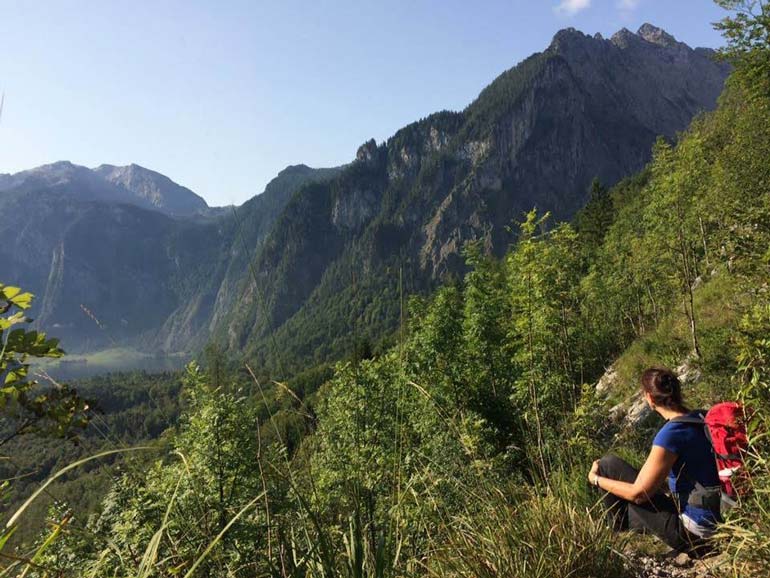 SR in the mountains overlooking Lake