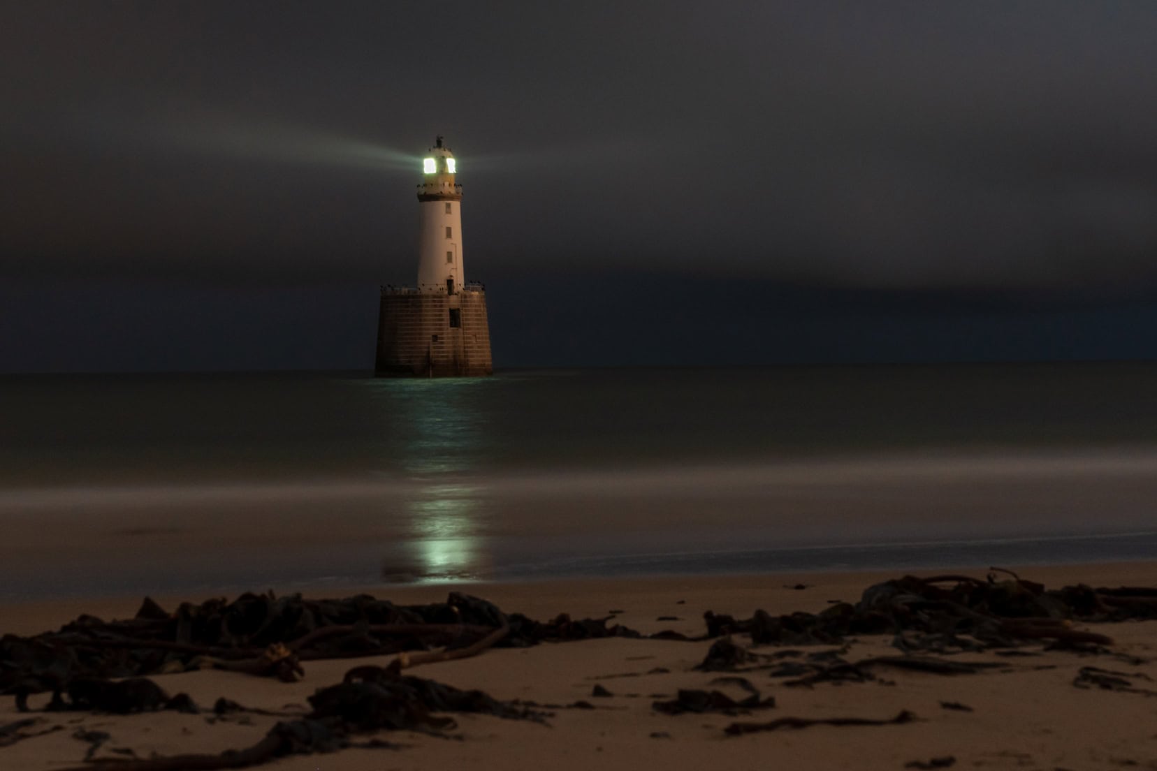 Rattray-Head-Lighthouse_long-exposure