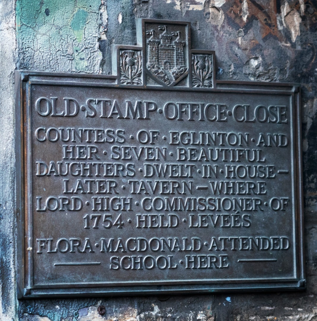 Old-Post-Office-Sign-on-Thr-Royal-Mile