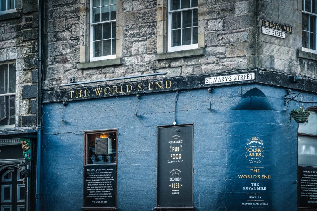 The worlds end pub on the royal mile edinburgh