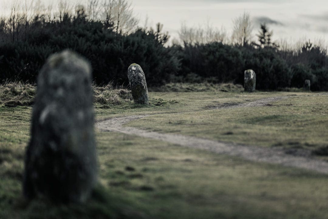 Culloden-FAmily-grave-memorial-stones