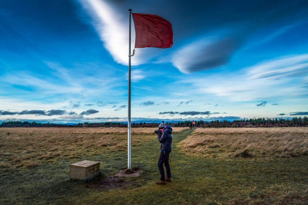 Culloden-battlefiled-and-Red-flag