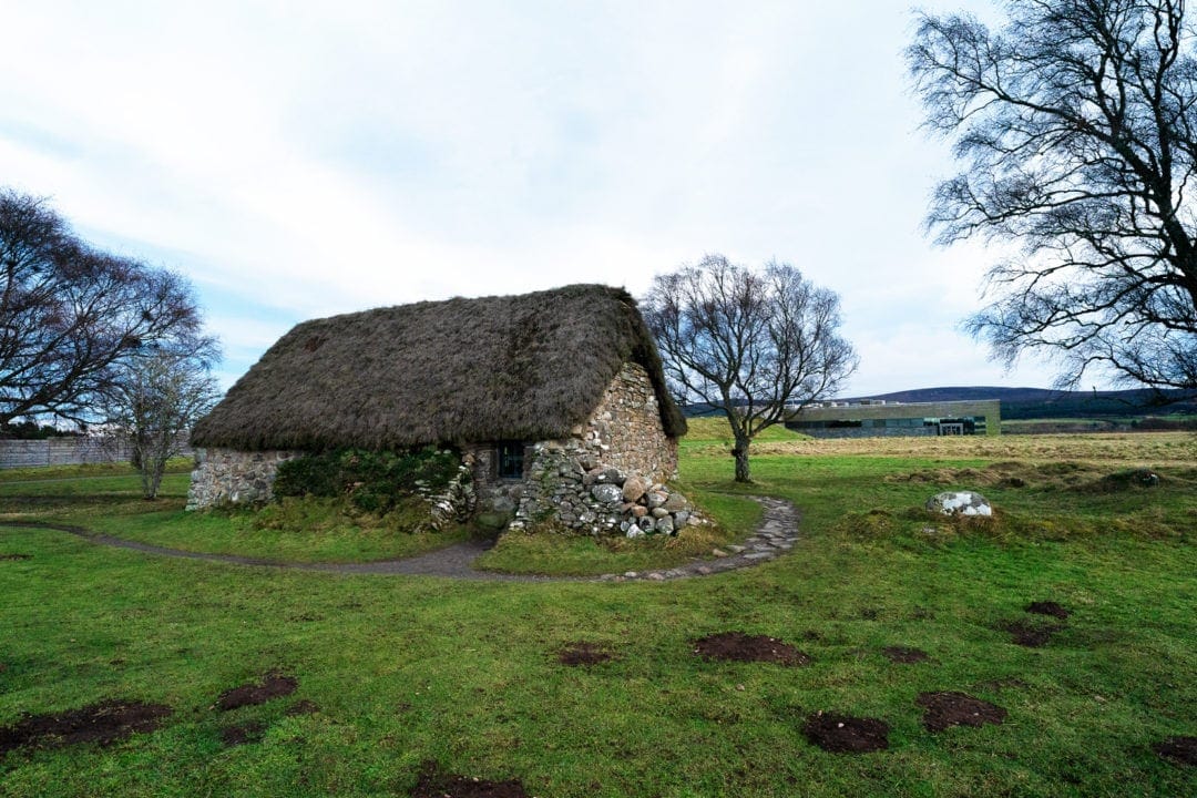Leanach-Cottage-and-Culloden-Visitor-centre