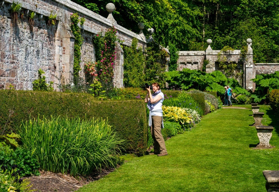 Taking-photos-at-dunrobin-castle-gardens