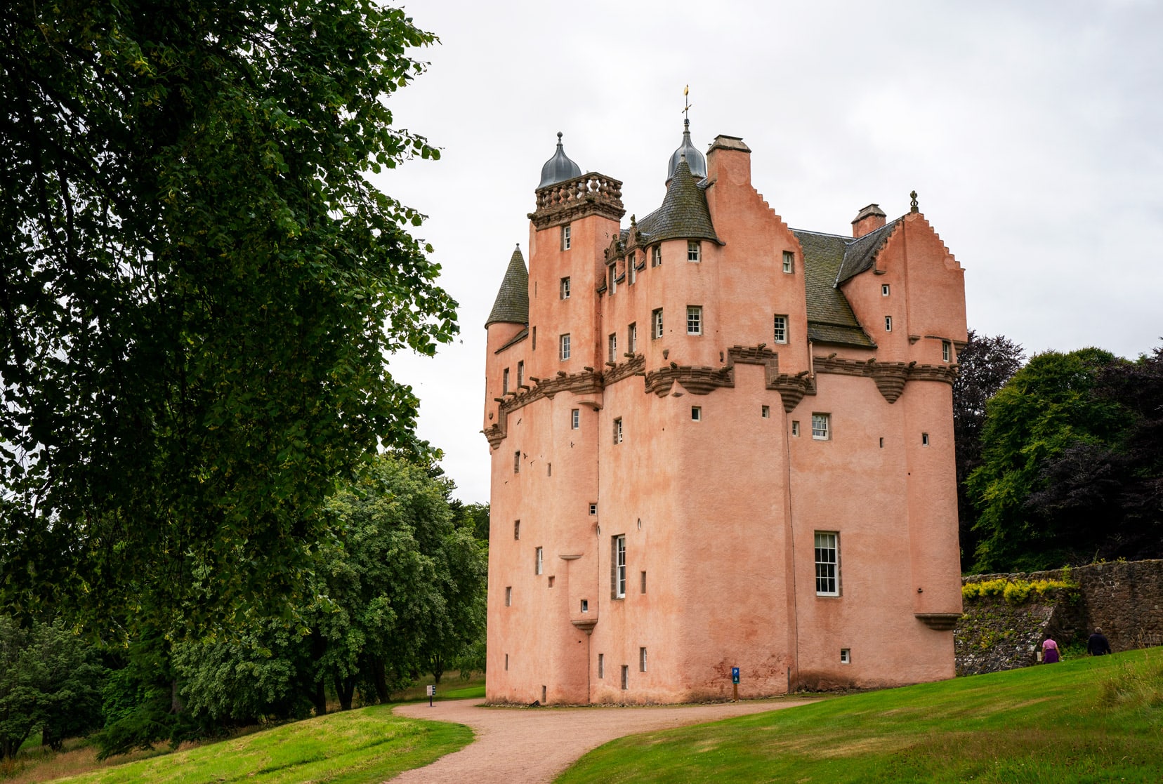 Craigievar-Castle Scotland