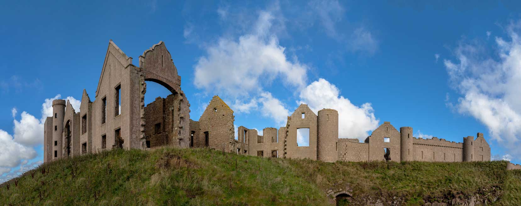 Slains-Castle-Pano