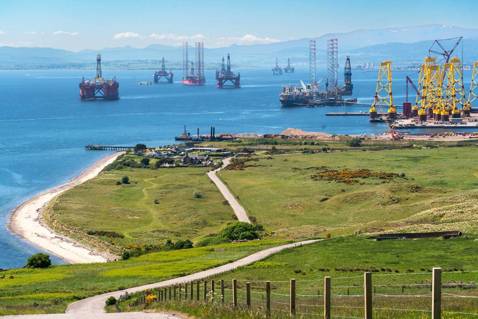 Cromarty Firth rigs