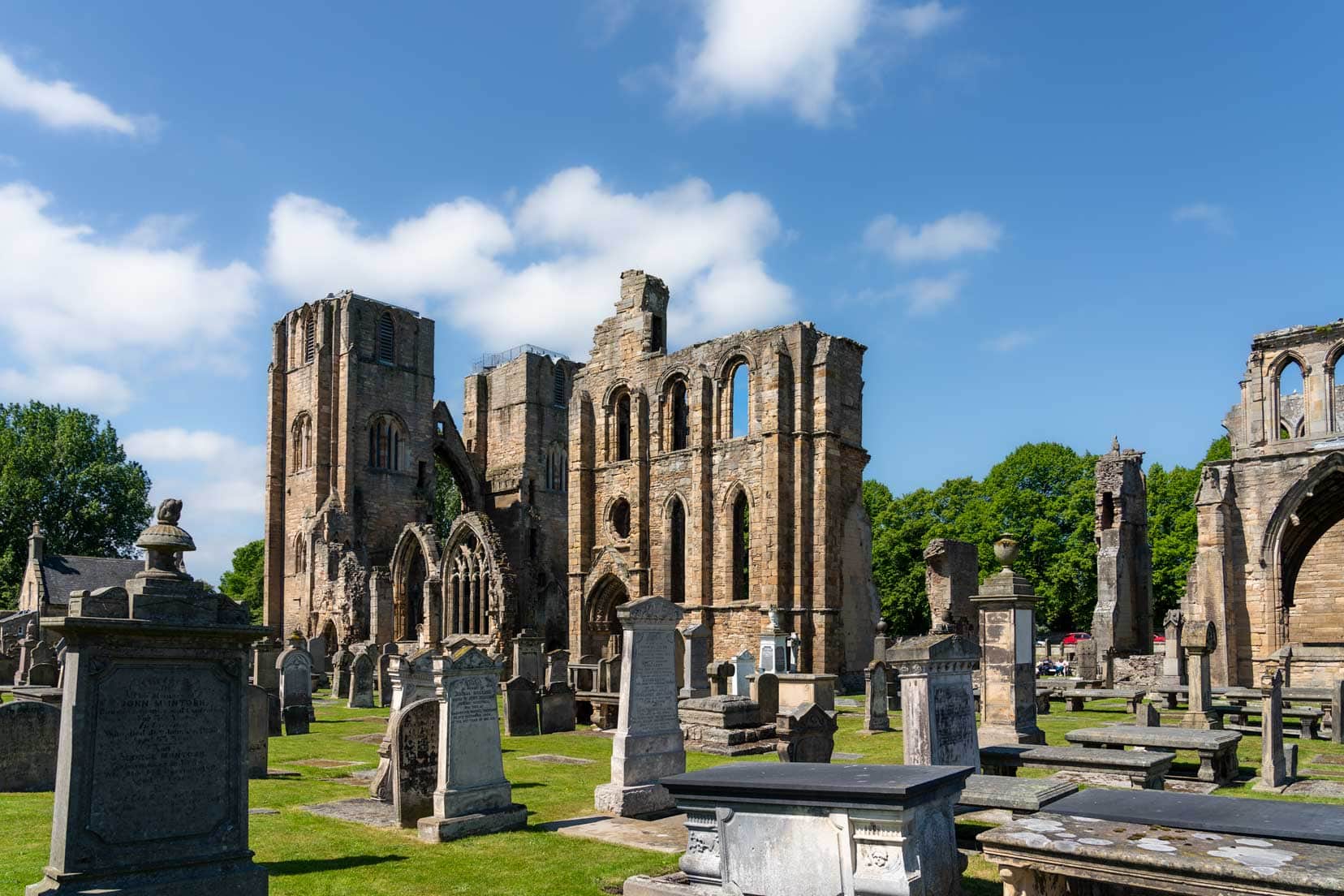 Elgin Cathedral ruins