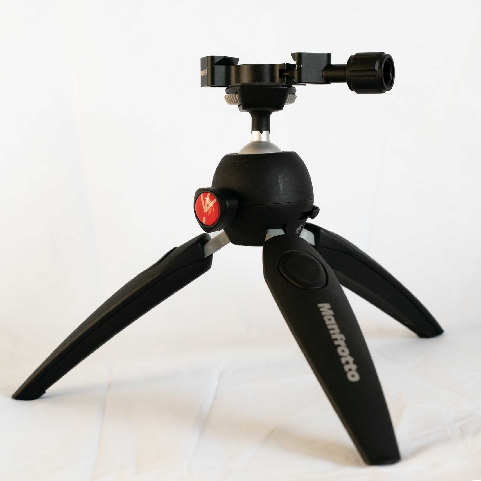 Manfrotto-pixie-mini-tripod