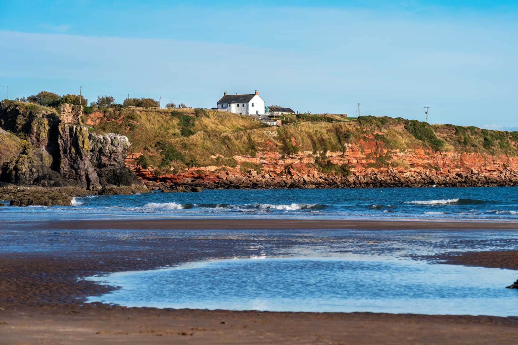 St-Cyrus beach and cliff view