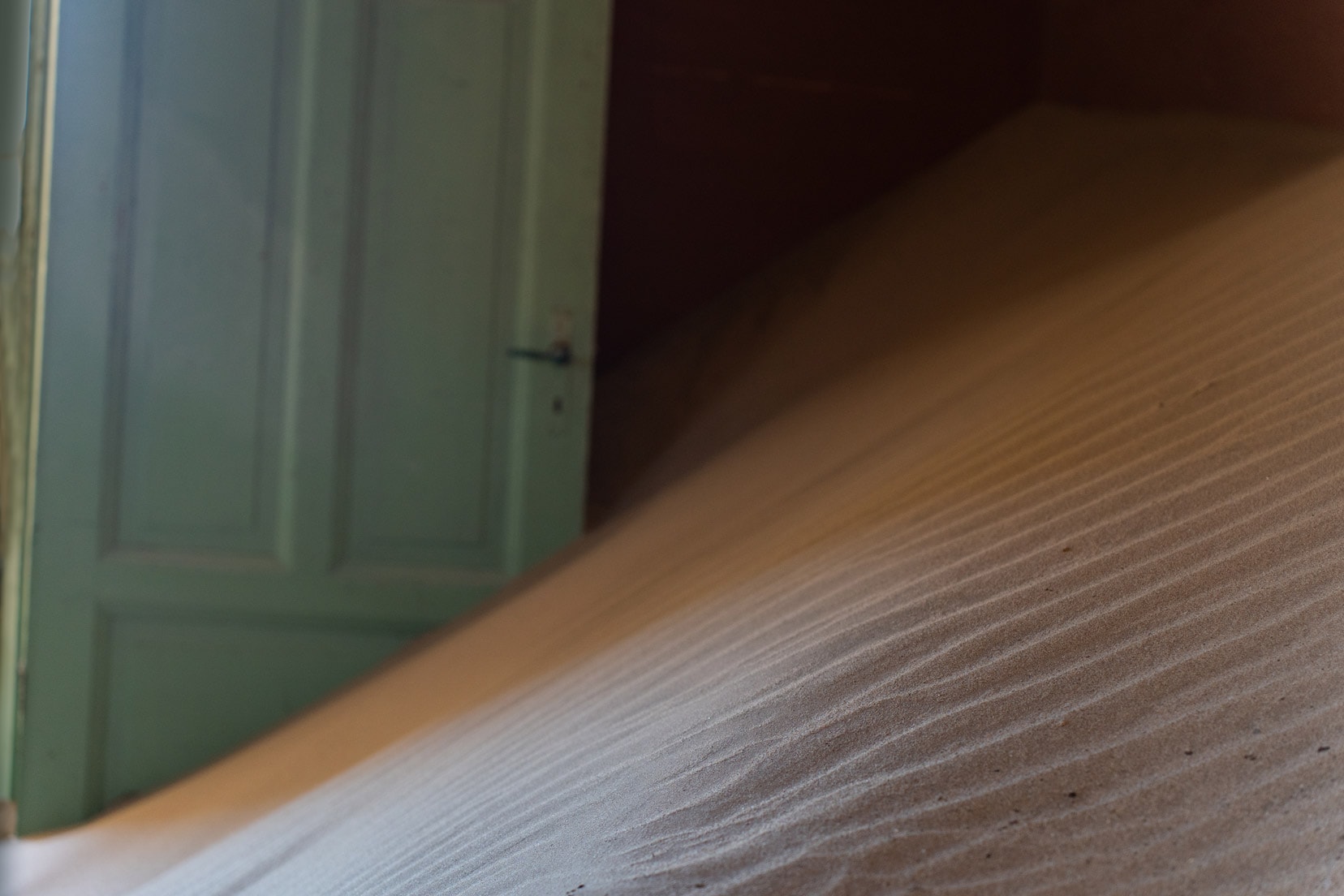 Doorway with sand 