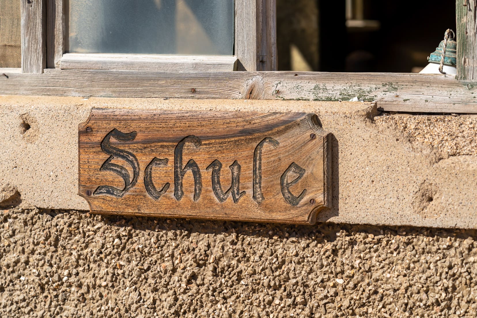 Schule sign