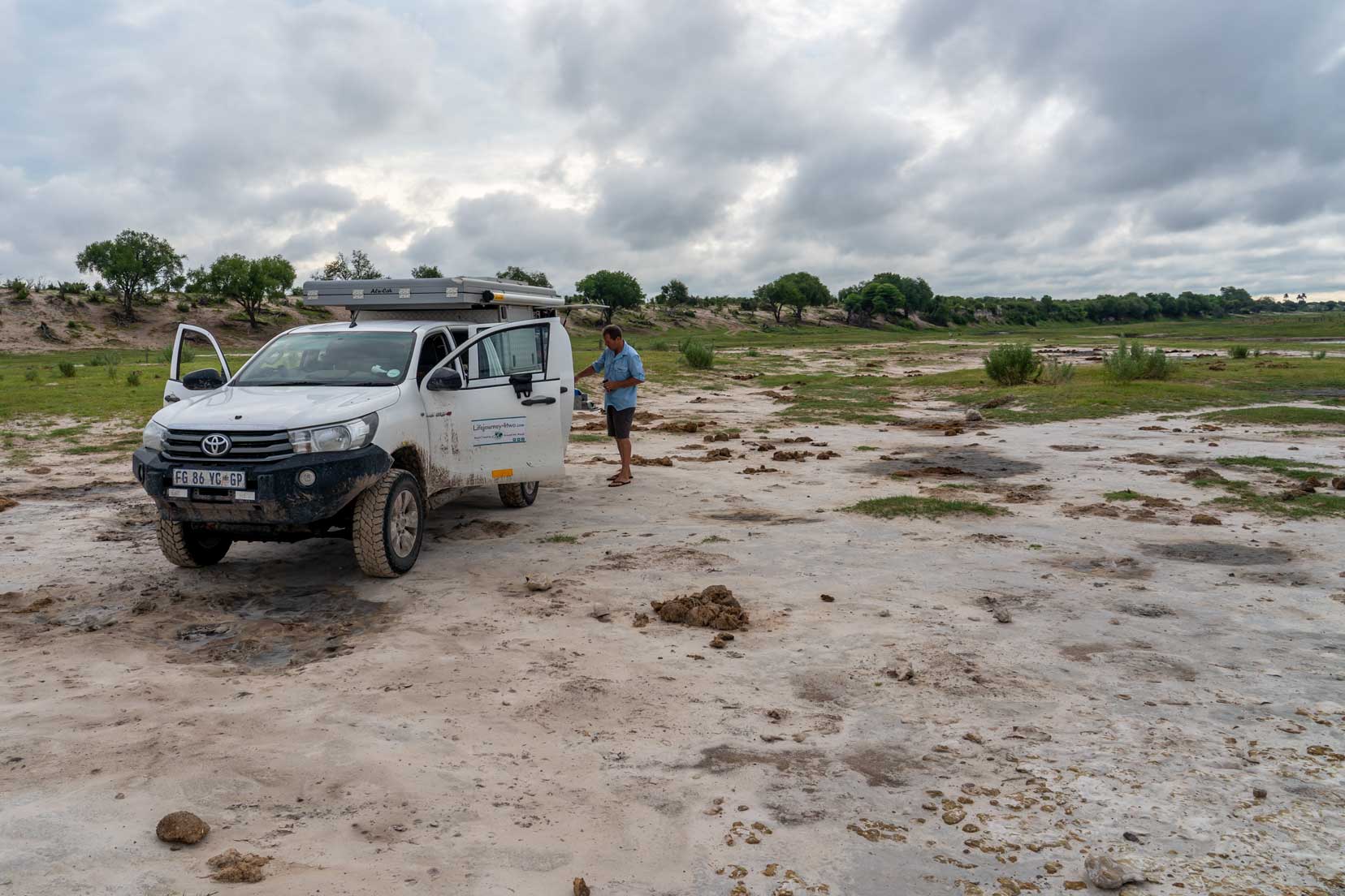 Makgadikgadi Pans Bucky parked -on-river-bed-near-hippo-pools