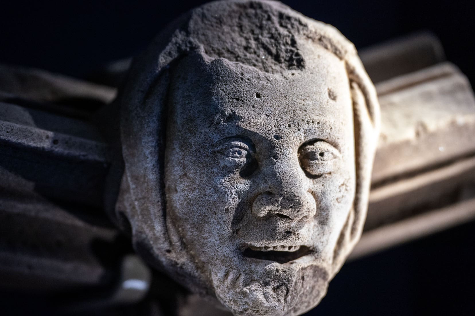 stone face cornice in Elgin Cathedral 