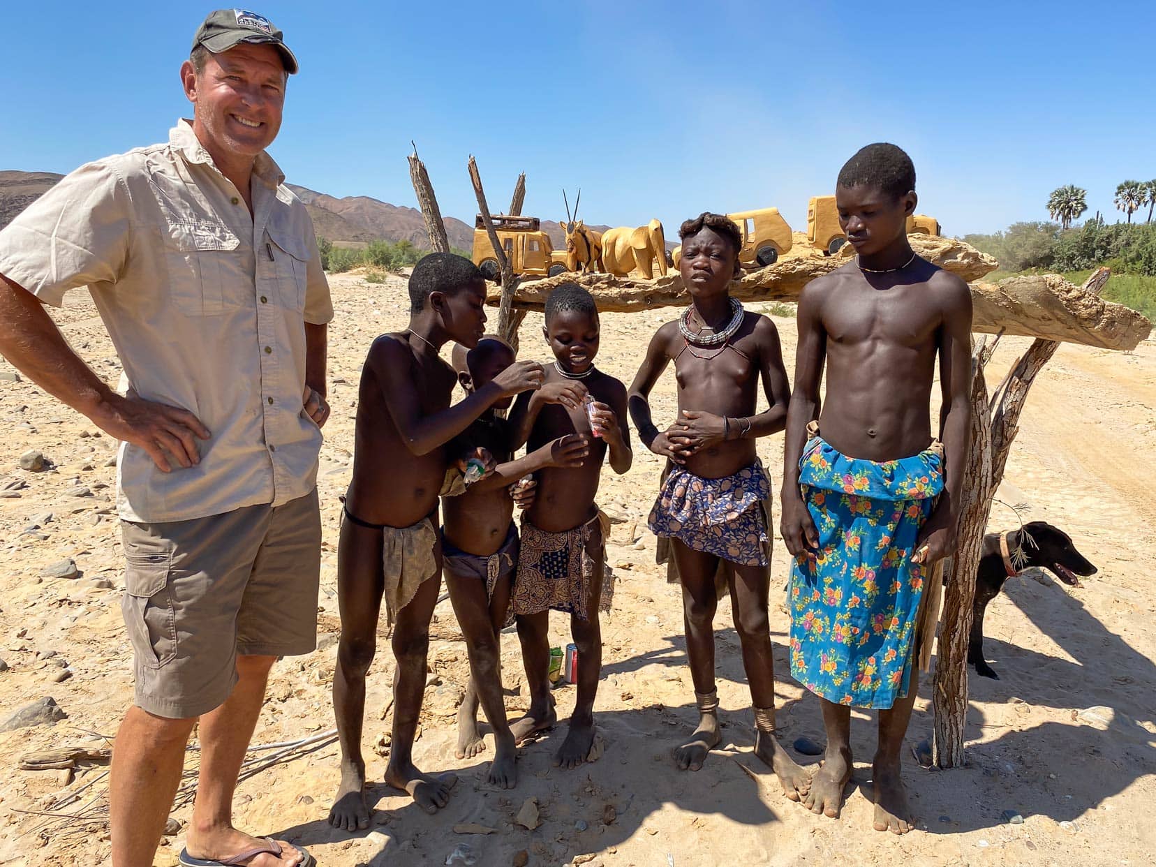 Himba-Children-at-their-stall