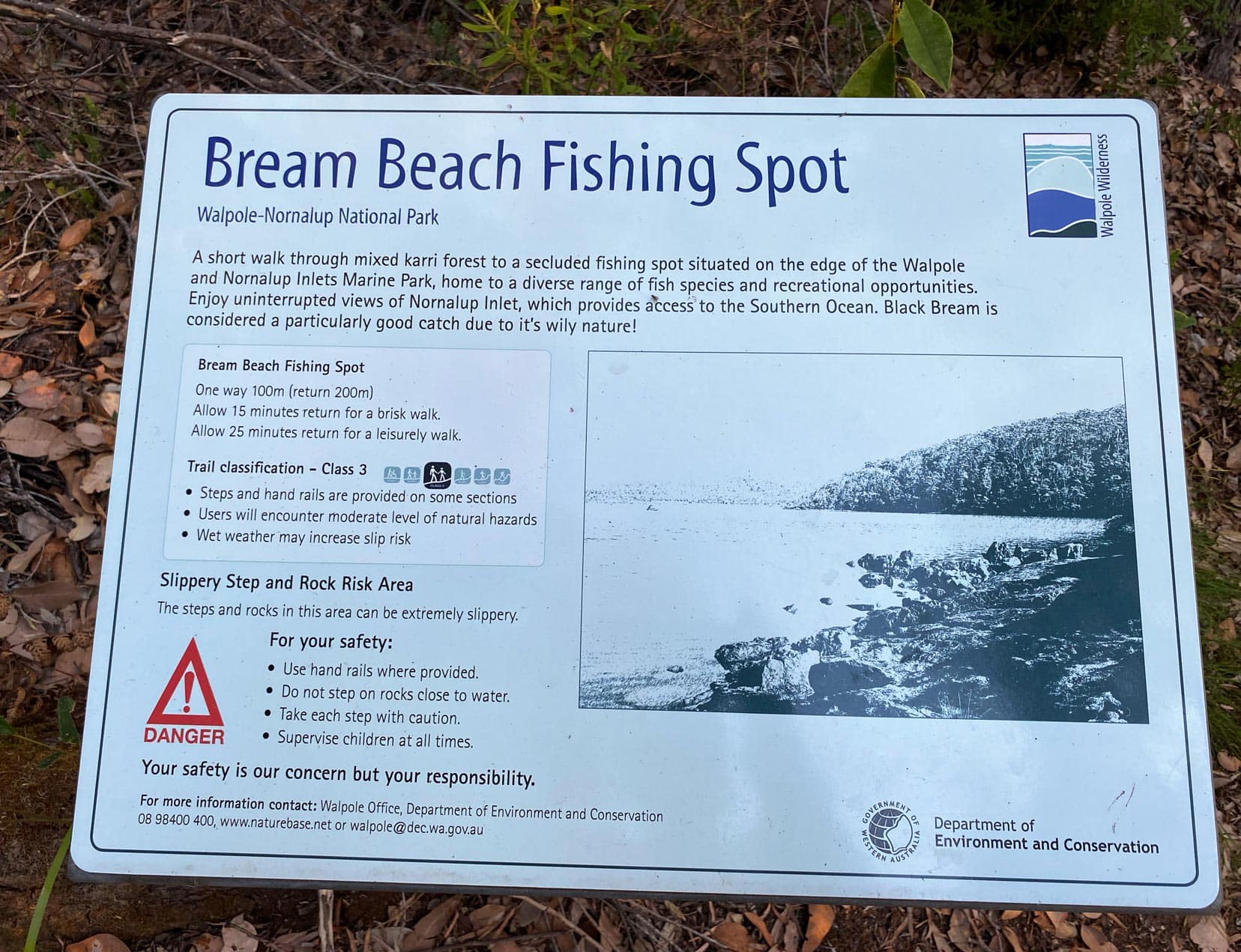 Knoll-scenicDrive-Bream-Fishing-point sign