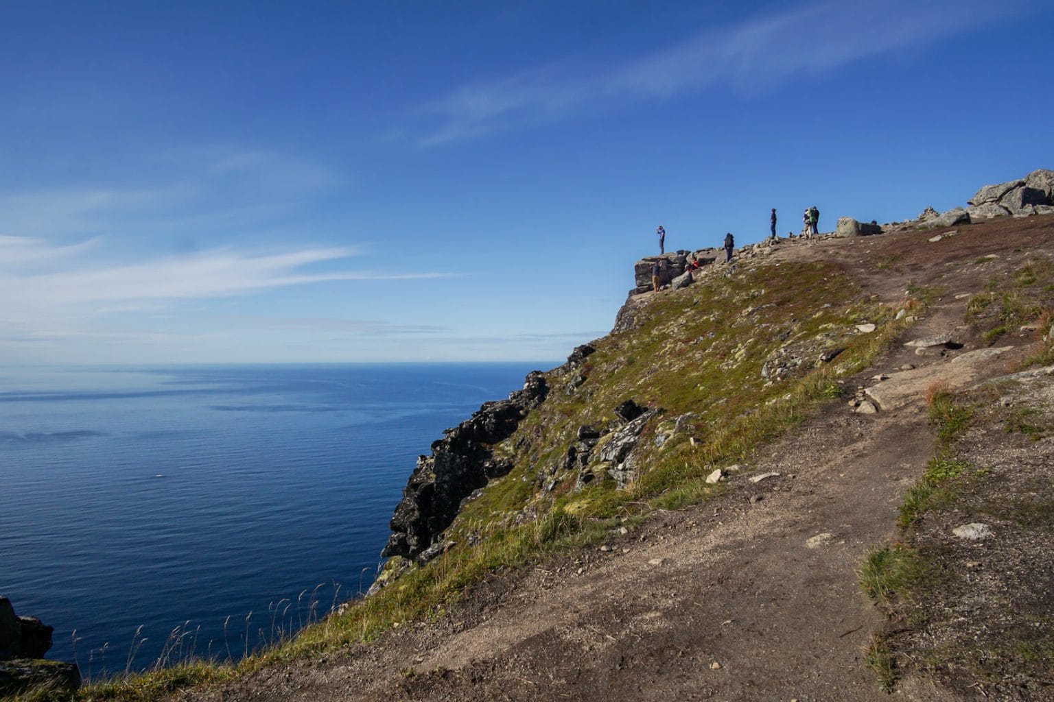 Ryten Lofoten - Incredible Hike Above Kvalvika Beach (2024)