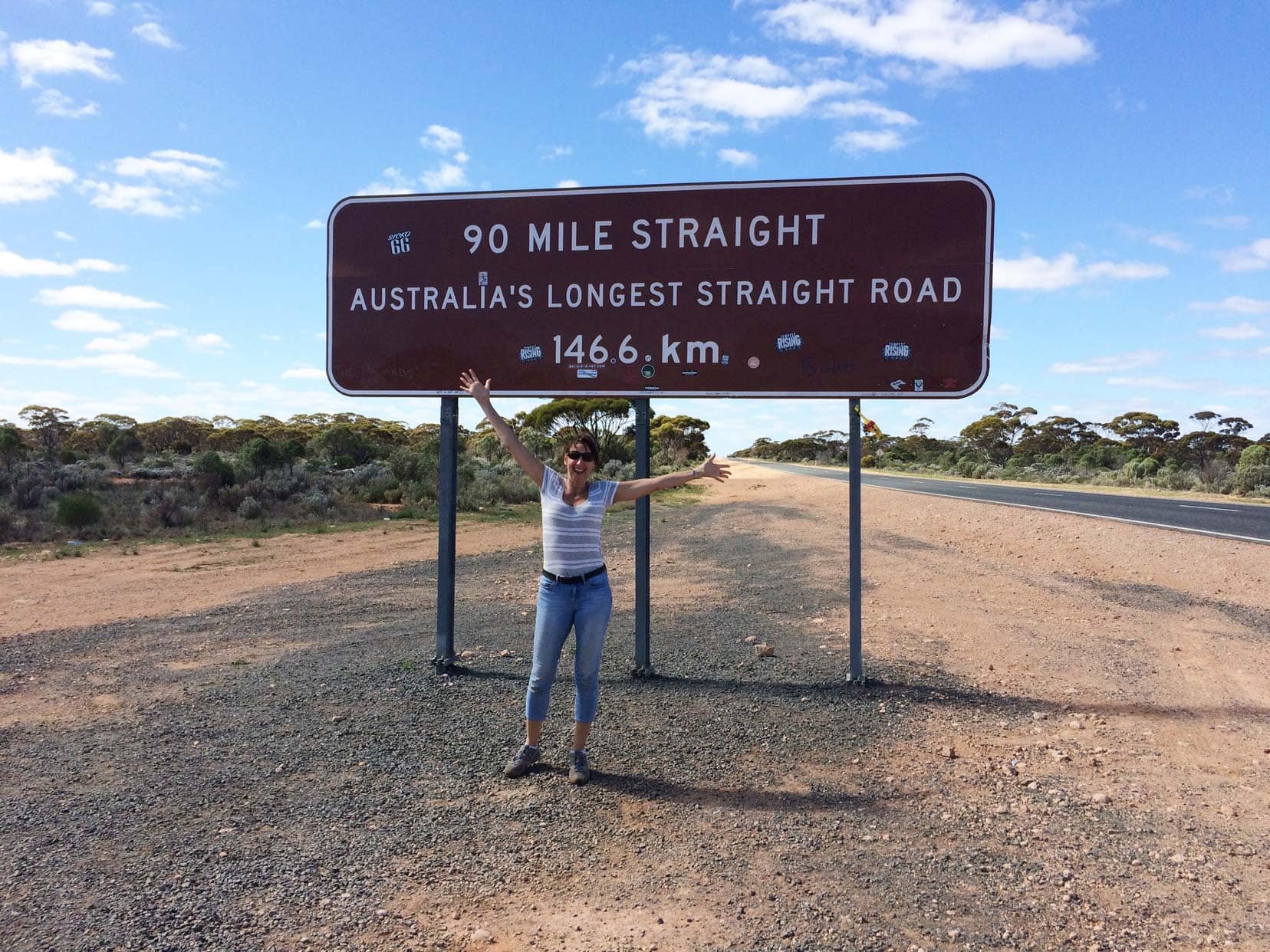 Shelley-by-the-Nullabor-Road-sign