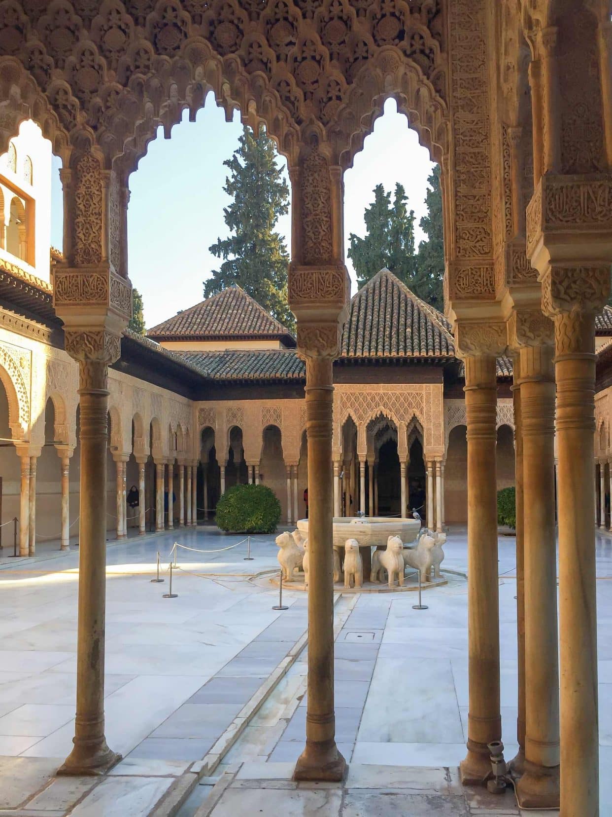 La-Alhambra-interior