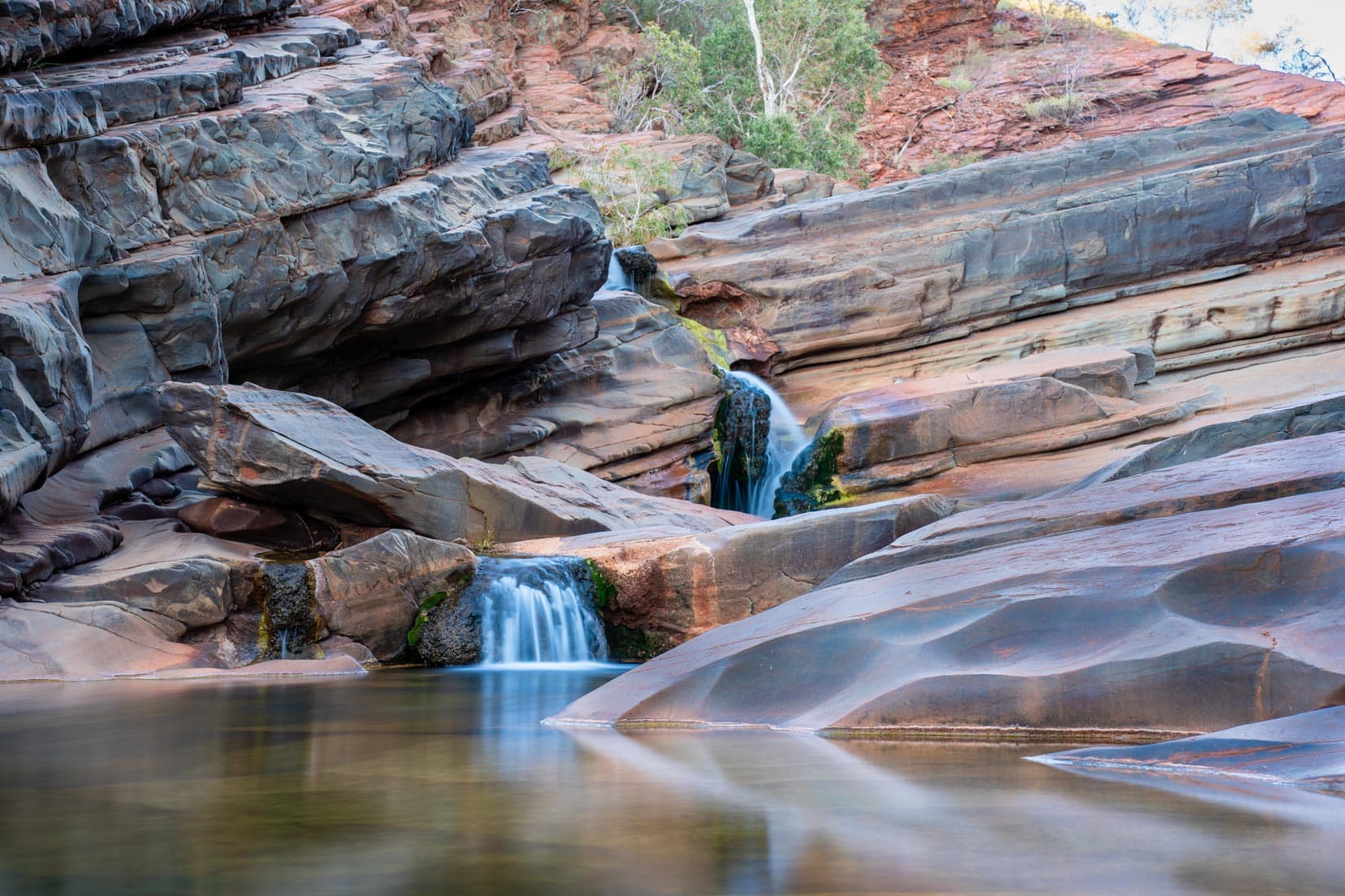 Hammersly Gorge small waterfall leading into the main pool